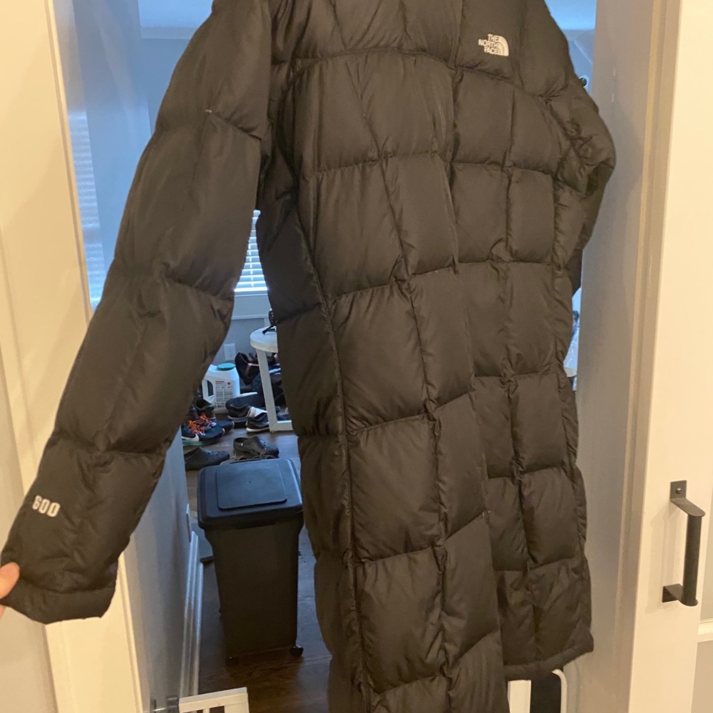 North Face black winter jacket- size Large